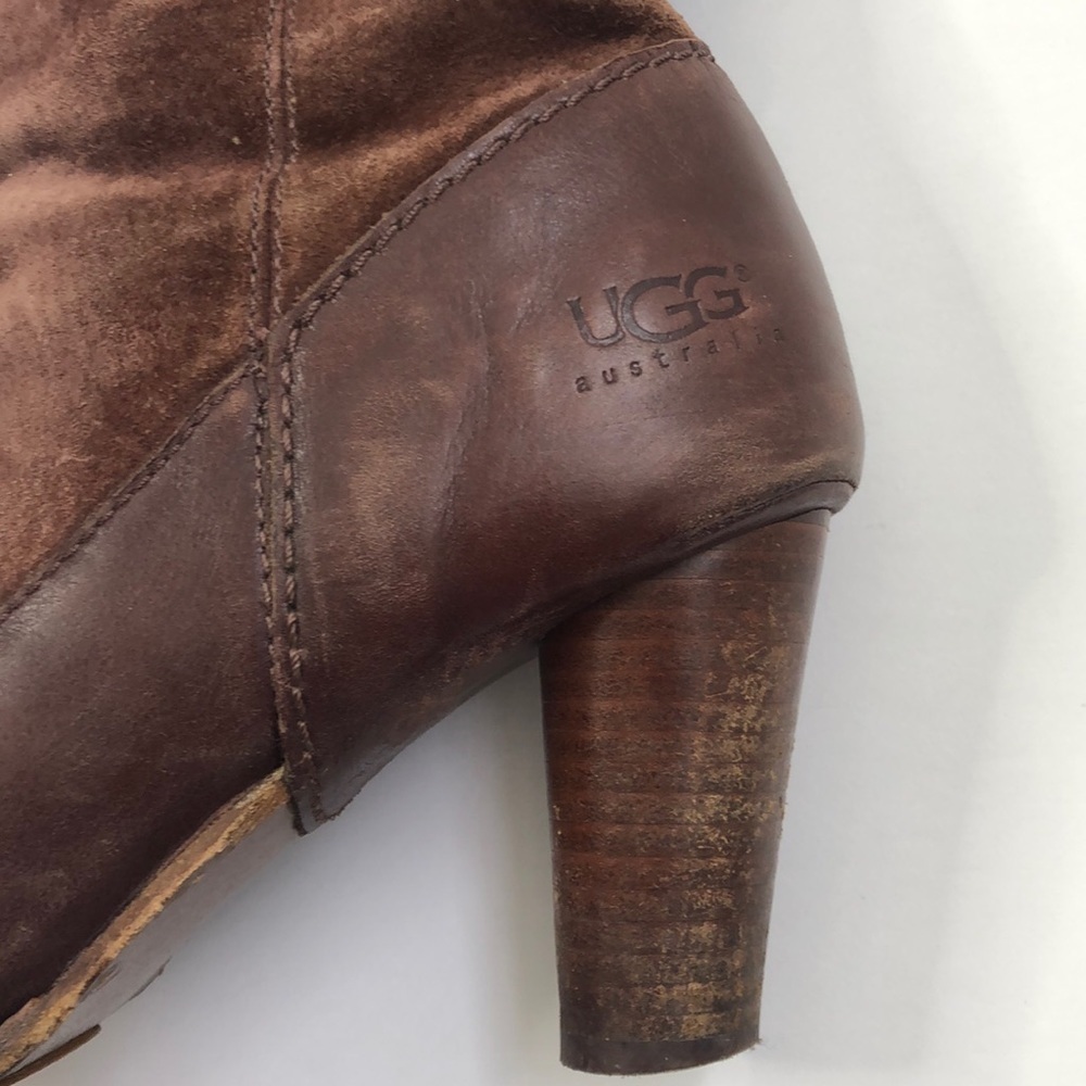 UGG Tall brown leather and suede boots - Picture 3 of 9